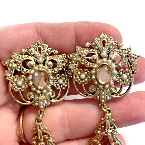 Vintage Inspired Pierced Earrings Gold Statement Drop Dangle Pink Rhinestones - Picture 5 of 7